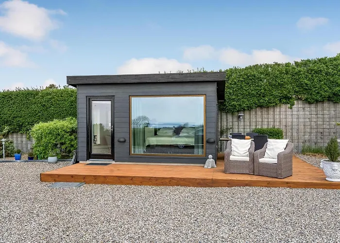 Beautiful In With Jacuzzi